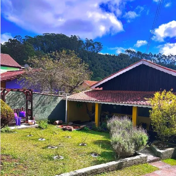 Refúgio Cantinho das Lavandas em Monte Verde, hotel i Monte Verde