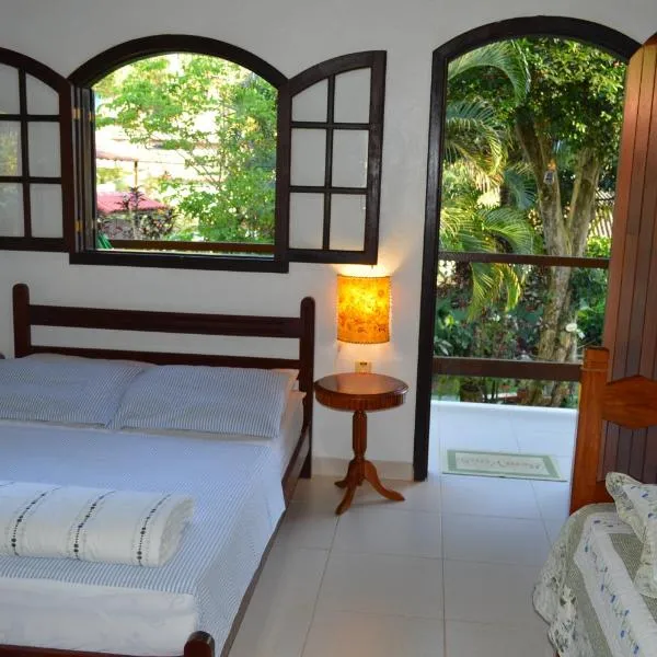 Recanto das Flores Lofts - Ilha Grande Rj, hotel v destinaci Abraão