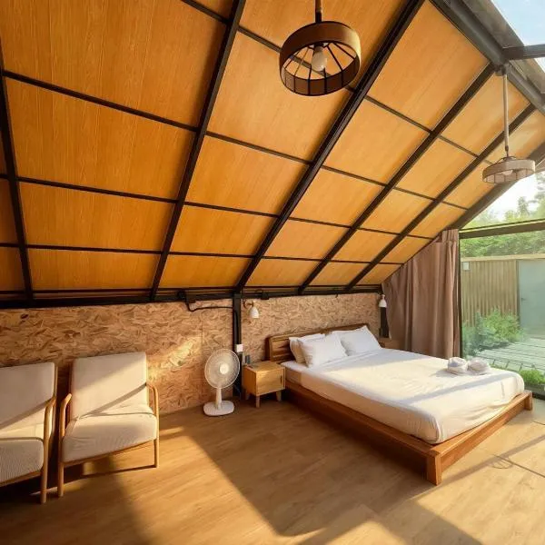 The X10 private pool villa khaoyai SHA Certified เขาใหญ่, hotell i Ban Tha Chang