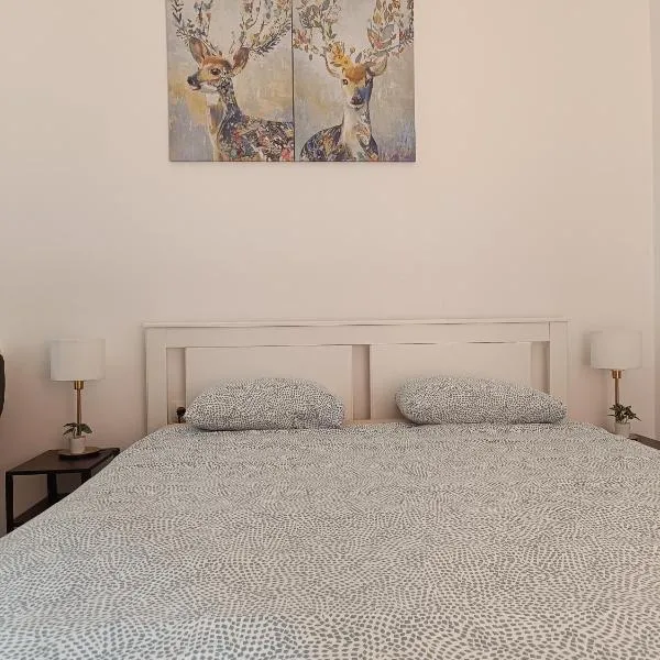 Studio apartman - Sweet&Little、Vrbovecのホテル