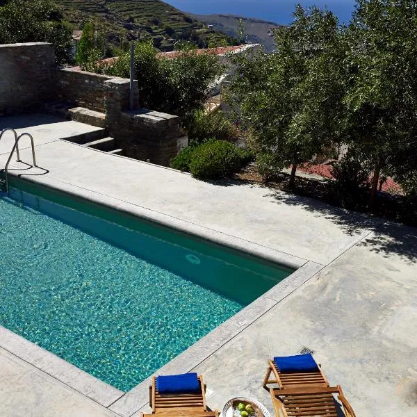 Kea Village Suites & Villas, hotelli Vourkarissa