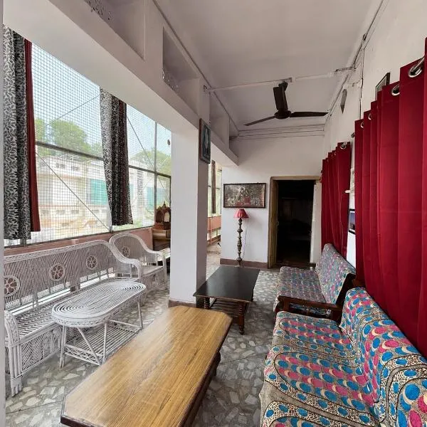 Inka Kashi Hostel Varanasi, hotel a Varanasi