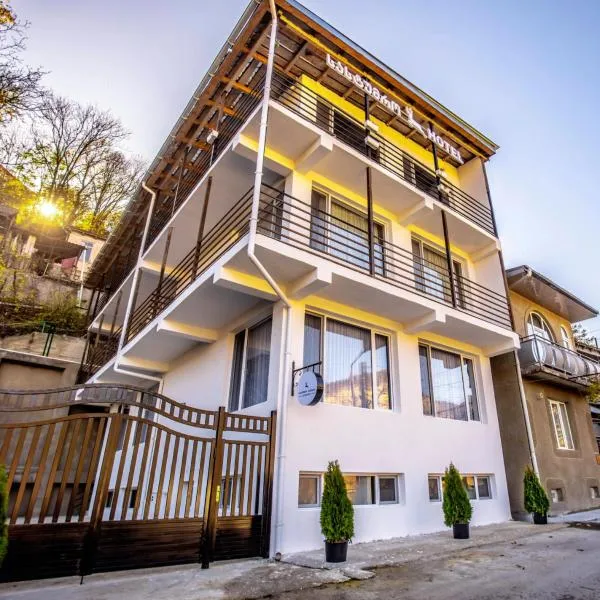 Hotel Caucasus Borjomi, hotel em Borjomi