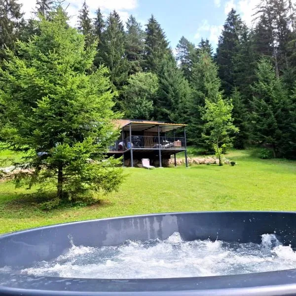 Chata Noemi pod Žiarom, hotel a Komjatná