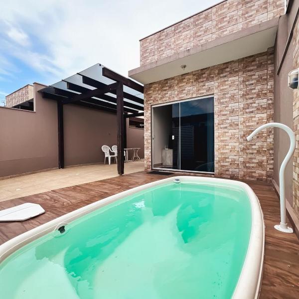 CASA COM PISCINA EM B PIÇARRAS A 800m DA PRAIA