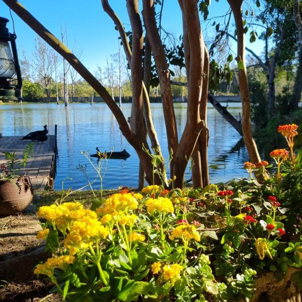 Casa com lago privado e vista maravilhosa hospedagem ou Day Use