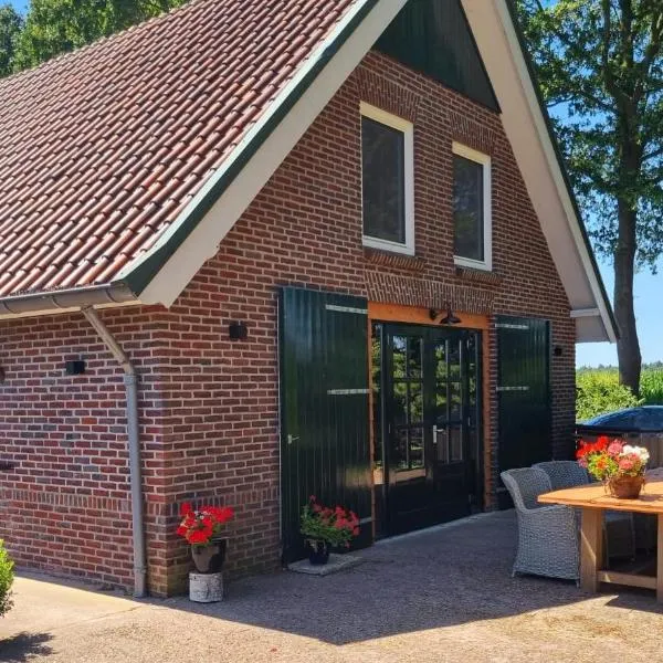 Sfeervol overnachten bij 't Noestehart, hotel v destinácii Giethmen
