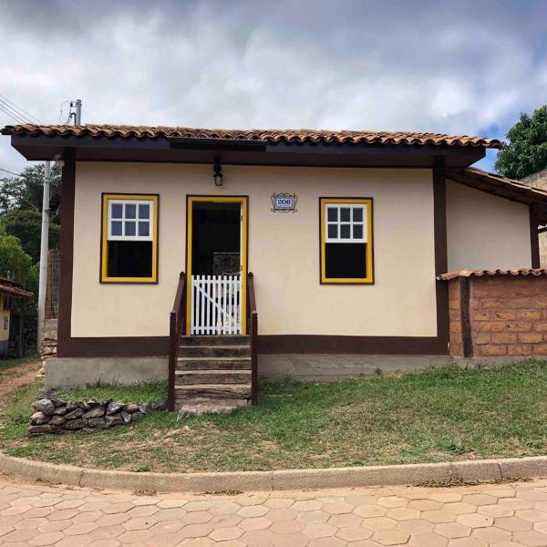 Casinha com 2 suítes em vila na Serra do Espinhaço