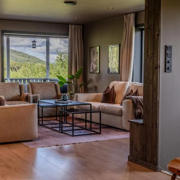 Stort hus med jaquzzi, hotel en Geilo