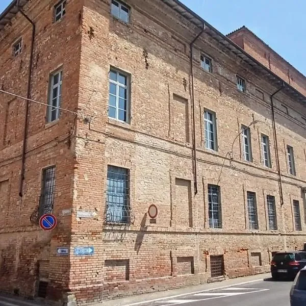 Palazzo TEDESCHI, hotell i Borgonovo Val Tidone
