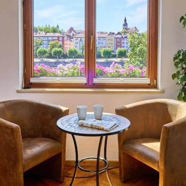 FeWo Alte Mainbrücke, hotel u gradu Vircburg