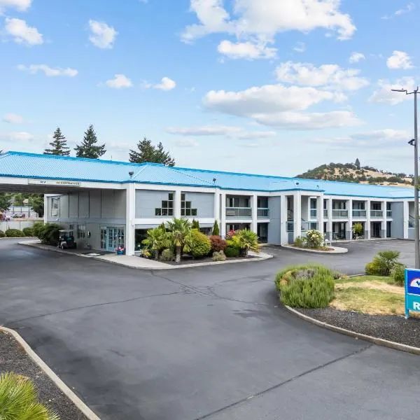Americas Best Value Inn Phoenix Medford, hotel en Phoenix