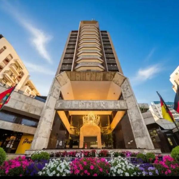 Apartamento moderno e bem localizado em Joinville