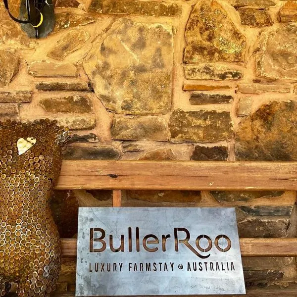 BullerRoo Luxury Chalet & Cottage Farmstay, hotel en Barwite