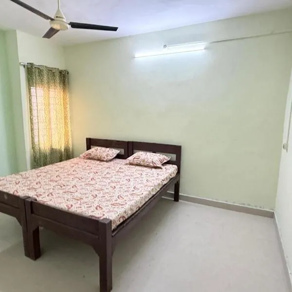 VIP -1, Room with kitchen space and attached bath