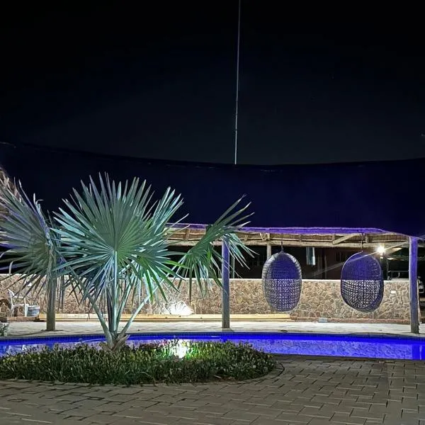 Siki's Cactus Hideaway, hótel í Mmokolodi