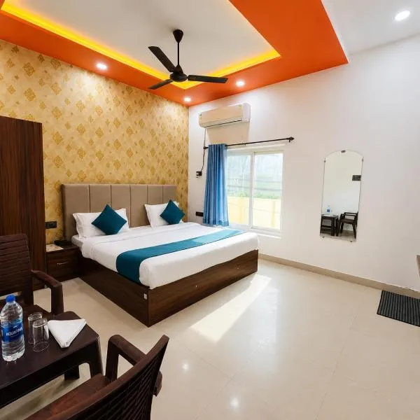 Hotel RL Ramayansh - 300 mtr From Ram Mandir Ayodhya, hotell i Ayodhya