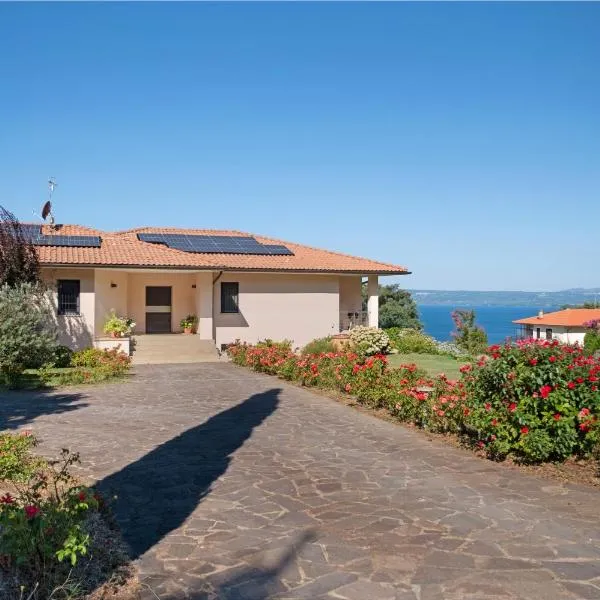 Luxury Apartment Lake View, hotel v destinácii Bolsena