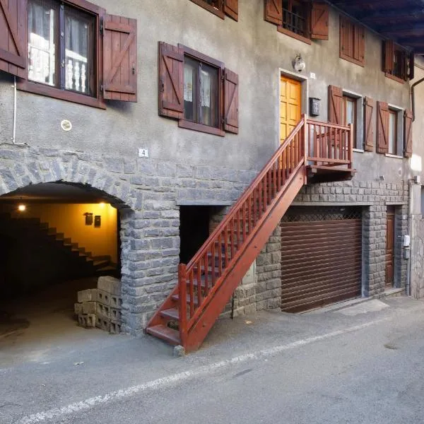 L'archetto Valle d'Aosta, Hotel in La Salle