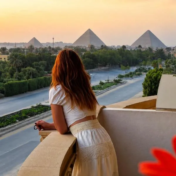 Pyramids sunrise inn, hotelli Kairossa