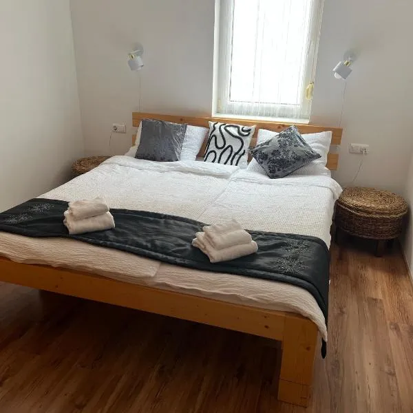 Johanna Apartman, hotel v mestu Harkány