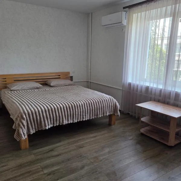 1-кімнатна квартира в центрі Миргорода, hotell i Myrhorod