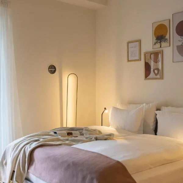 LA VILLA - Studios & Rooms, a Swiss Quality Hotel, hotel en Locarno