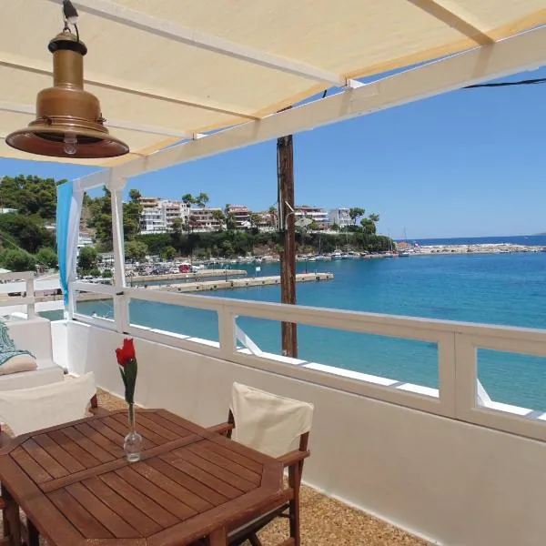 White House, hotel din Alonnisos