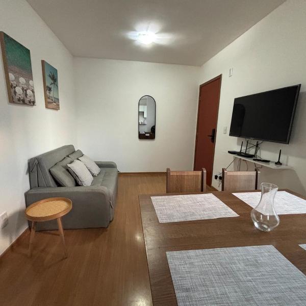 5 Pessoas 2 Quartos com Ar Próx Praias N e Sul