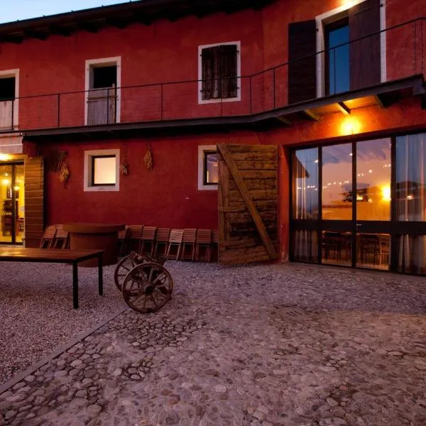 Agriturismo Frascje Dai Spadons, hotel u gradu 'Pradamano'