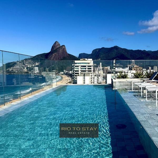 Studio Zen Premium na quadra da praia.