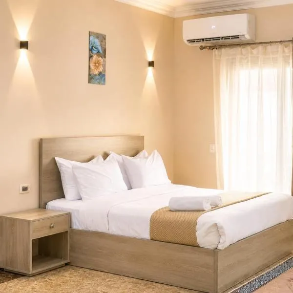 Roadhouse New Cairo Residence, hotel em Cairo