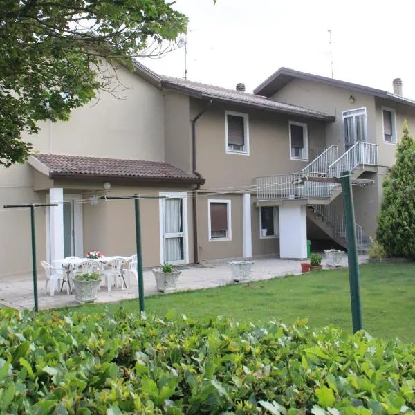 Agriturismo La Fraterna, hotel en Tolle