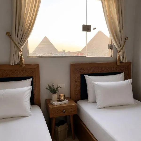 Pyramids Crypt Hotel, hotel em Cairo