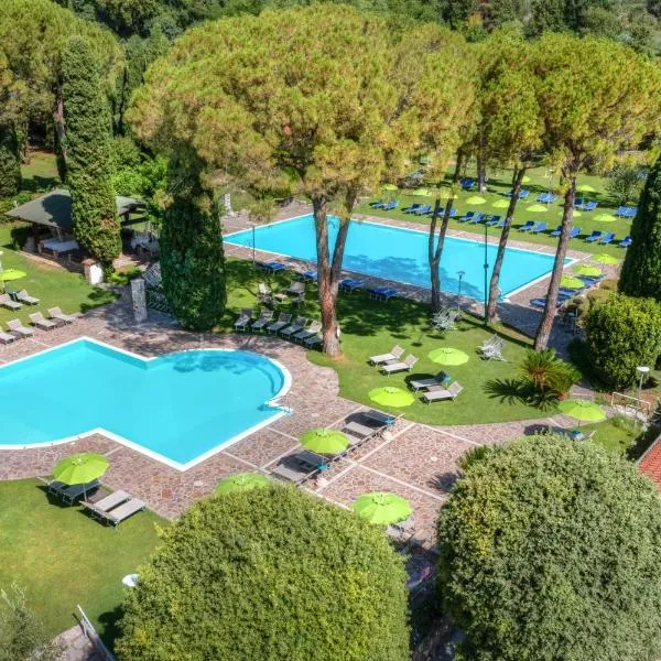 West Garda Hotel, hotel in Padenghe sul Garda