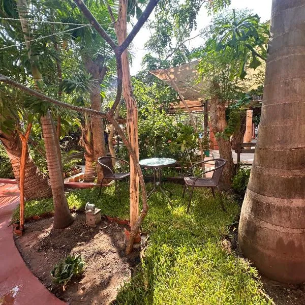 M a r e a V i v a, hotel en Zipolite