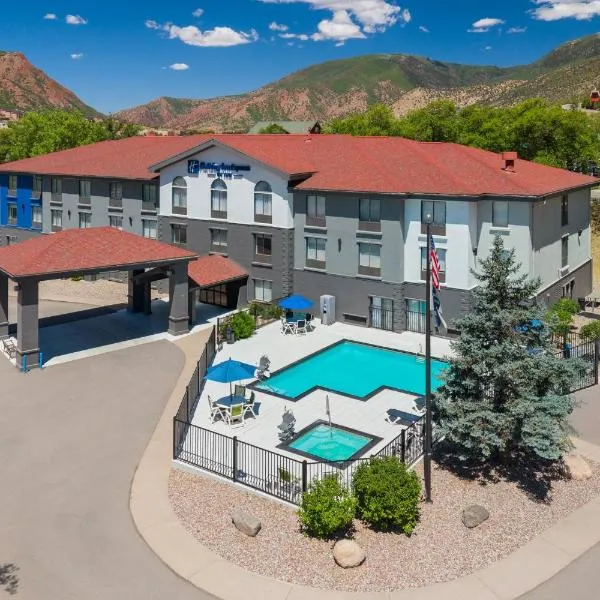 Holiday Inn Express Glenwood Springs Aspen Area by IHG, hotel in Glenwood Springs