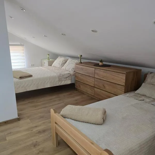 Alfi plus apartment, hotel a Veliki Mokri Lug