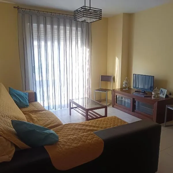 Apartamento Aires del mar, 3 habitaciones, muy céntrico, hotel a Peníscola