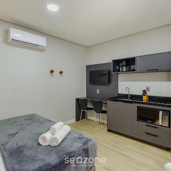 Studio cond. c/ piscina prox Merc. Público TCO0409