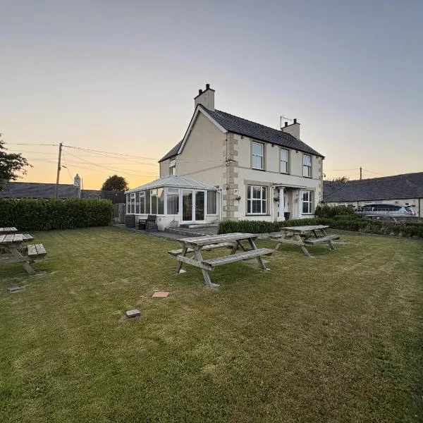 Taldrwst At Dwyran, hotel i Dwyran