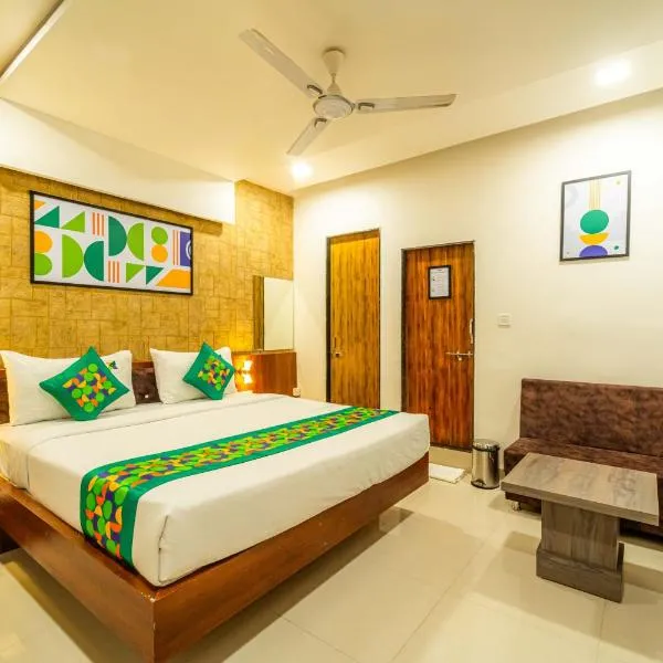 Treebo Ten Eleven Grand, Scheme 78, hotel in Indore