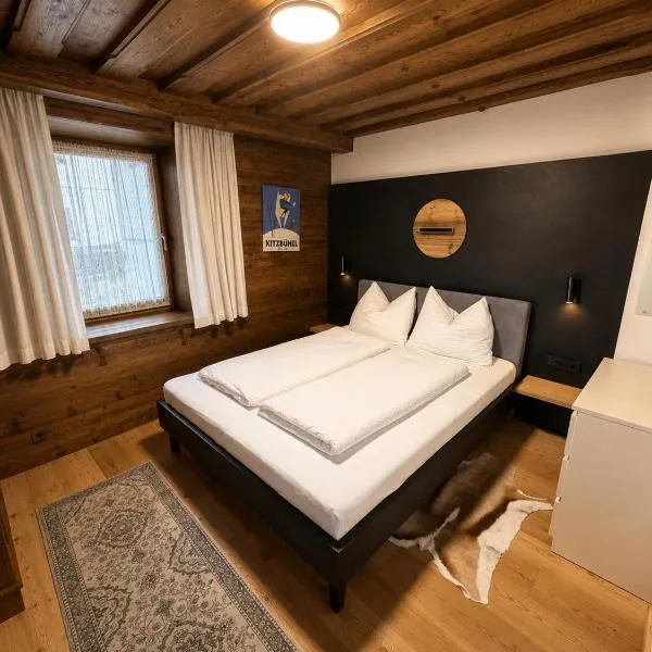 Kitz Alpine Apartments - City Center, hotel u Kitzbühel