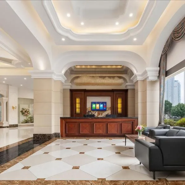 美朵酒店宛陵湖景万达店, hotel en Xuancheng