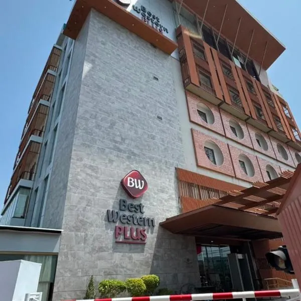 Best Western Plus Grand Multan, hotel v destinácii Multan