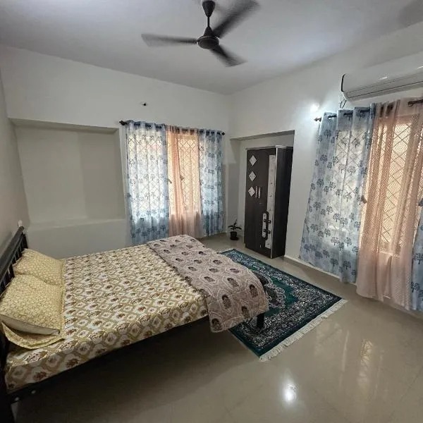 RoyalNest Gardenia Single Bedroom