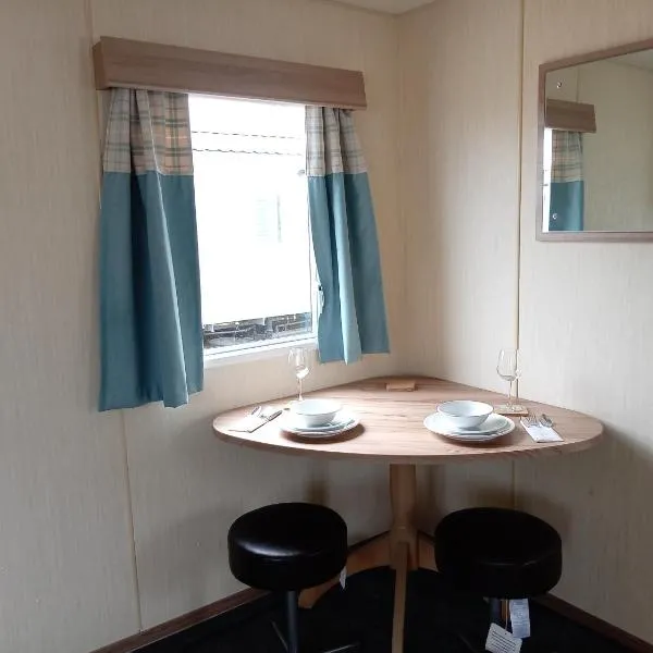 Elli-Roo's cabin, hotel Hartleyban
