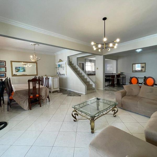 Amplo apartamento em Copacabana