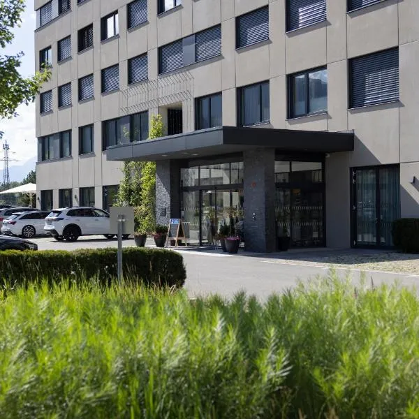 Hotel Goldene Gams, hotel in Kematen in Tirol