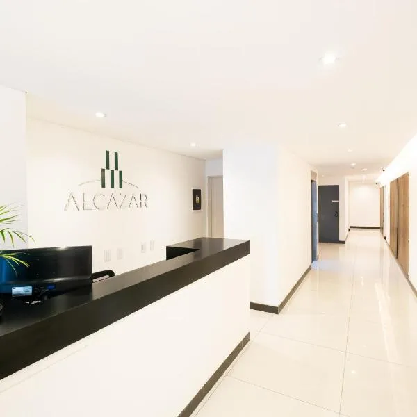 Edificio Premium-Piscina-Gym-Jacuzzi, хотел в Салта